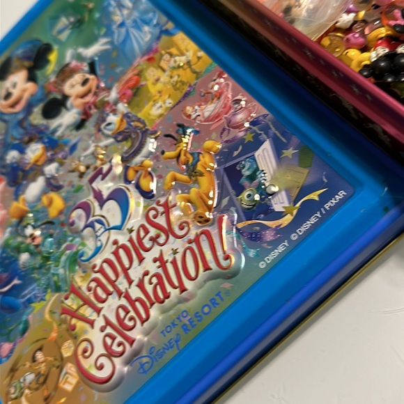 Collectible Tin Disney 3D 35 Happiest Celebration + Lots Of Miniature Figurines - Picture 5 of 11